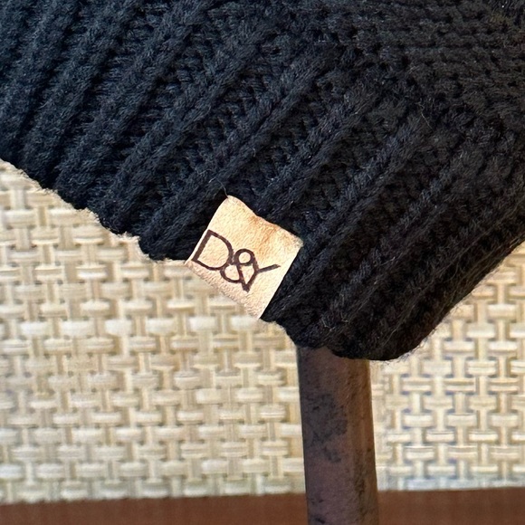 D&Y Black Ponytail Acrylic Knit Beanie Hat & Snood Vegan Faux Fur Poms Unisex - Picture 2 of 10